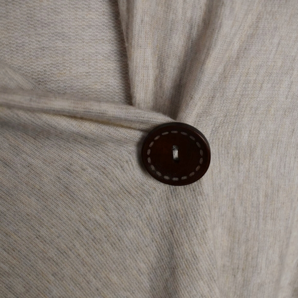 Bobeau Cardigan - Picture 2 of 5